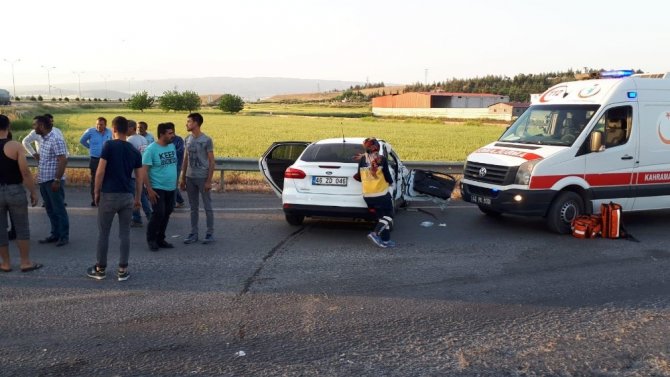Kahramanmaraş’ta feci kaza!1’i bebek 5 kişi yaralandı