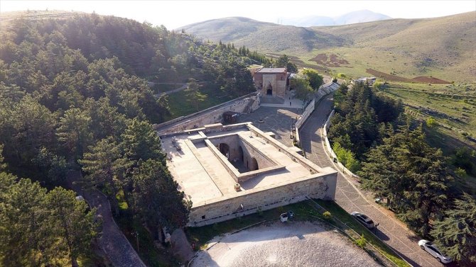 Afşin Eshab-ı Kehf'e ramazanda yoğun ilgi