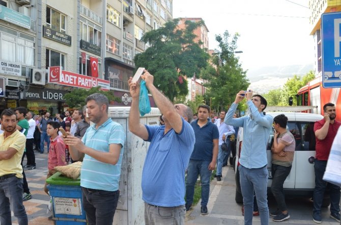 Kahramanmaraş'ta intihar girişiminde canlı yayın telaşı