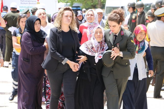 Kuzey Irak şehidi Kahramanmaraş'ta toprağa verildi