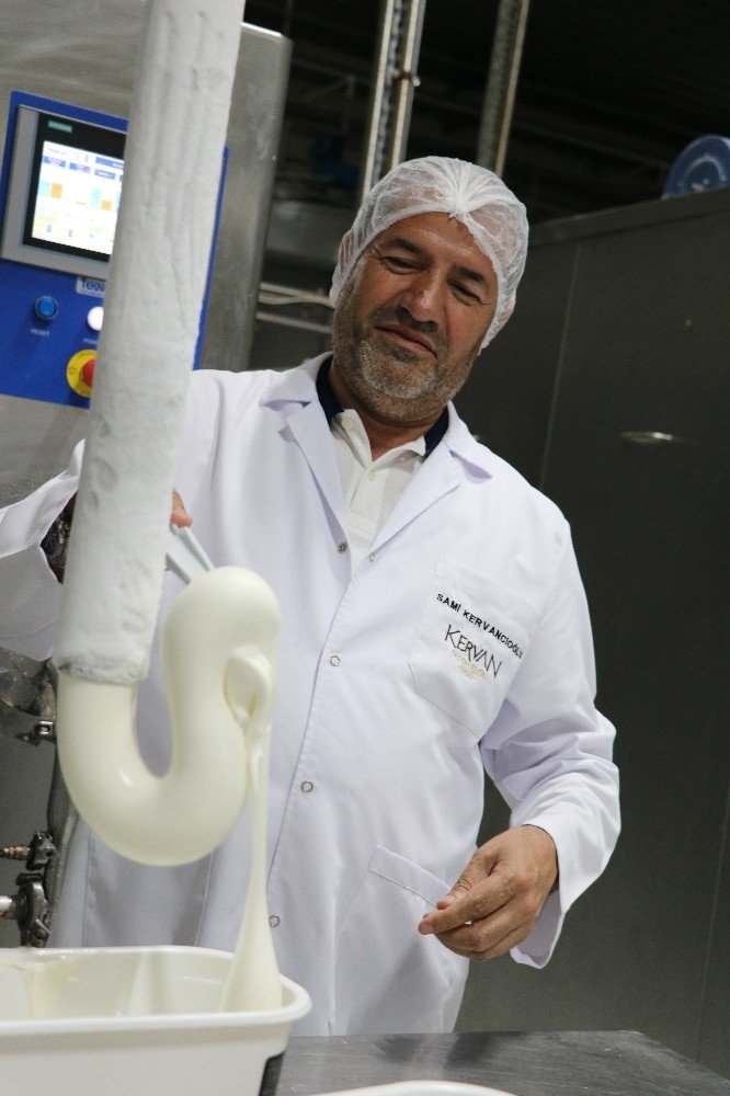 Kahramanmaraş sıcaklarda dondurmayla serinliyor