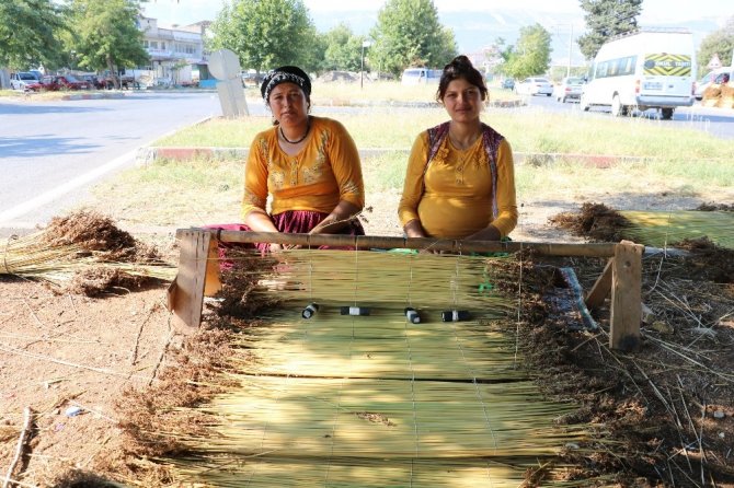 Kahramanmaraş'ta konargöçerlerin ekmek mücadelesi