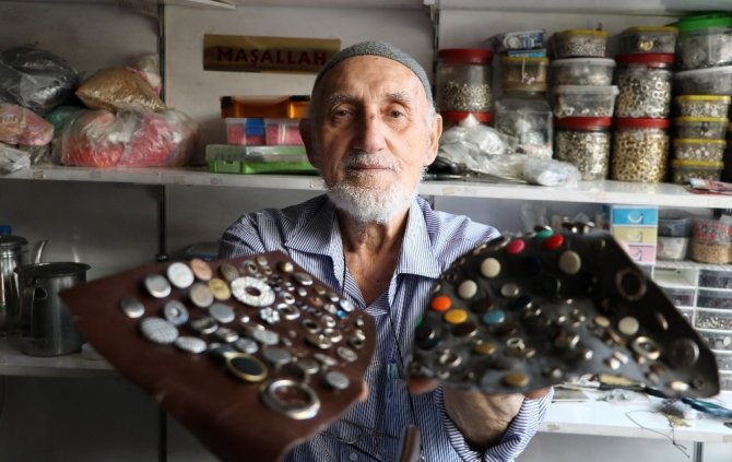 Yarım asırdır ‘kuşgözü’ tamiratı yapıyor