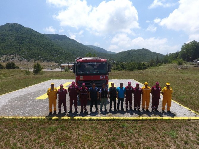Kahramanmaraş’ta orman yangınlarıyla mücadele ediliyor