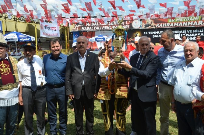 Geleneksel Şalvar Güreş müsabakaları yapıldı