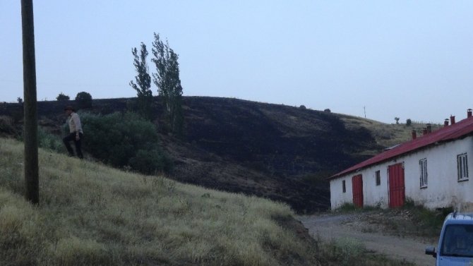 Afşin’de orman yangını büyümeden söndürüldü