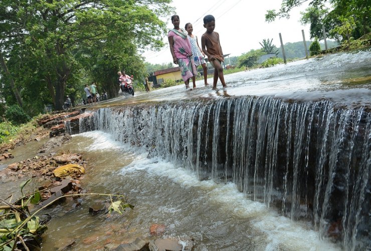 Hindistan’daki selde ölü sayısı 150’yi aştı