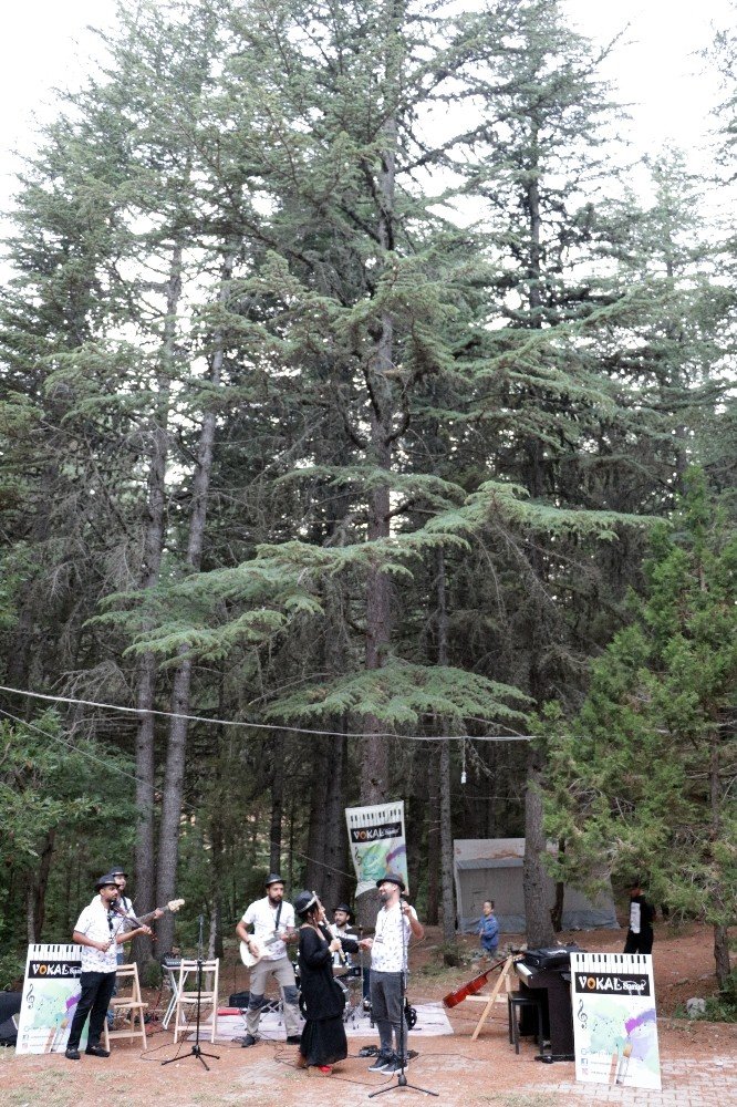 Başkonuş Yaylasında müzikal etkinlik düzenledi