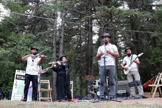 Başkonuş Yaylasında müzikal etkinlik düzenledi