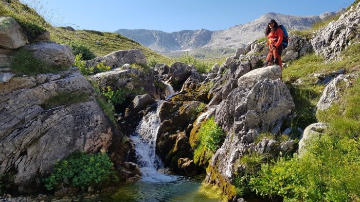 Uludağ’ın göl ve şelaleleri hayran bırakıyor