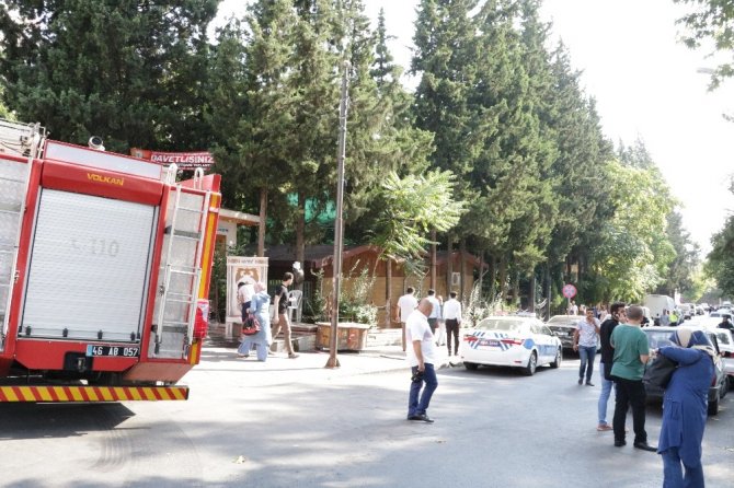 Kumaş boyama atölyesindeki yangın korkuttu