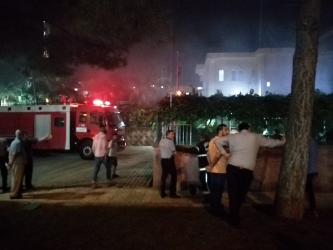 Kahramanmaraş’ta muhtarlık binasında yangın çıktı
