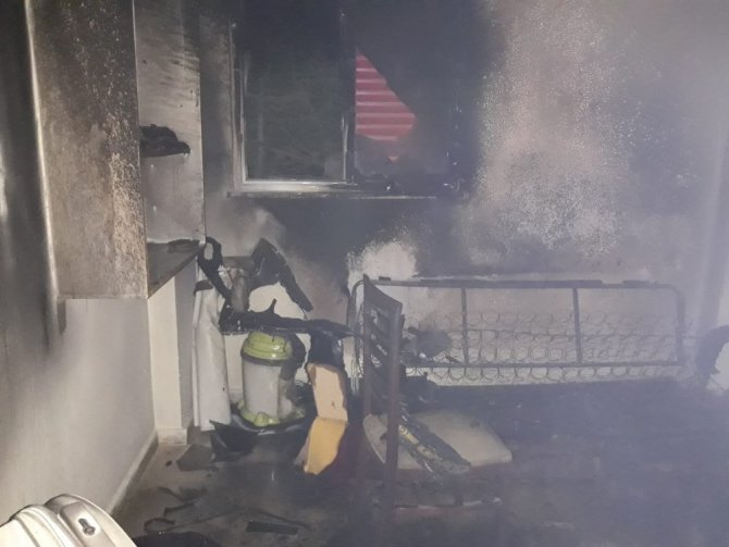 Kahramanmaraş’ta muhtarlık binasında yangın çıktı