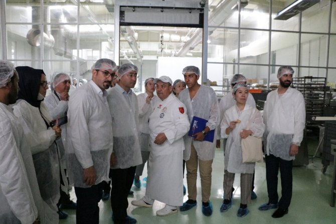 Çinliler MADO’yu gezdi