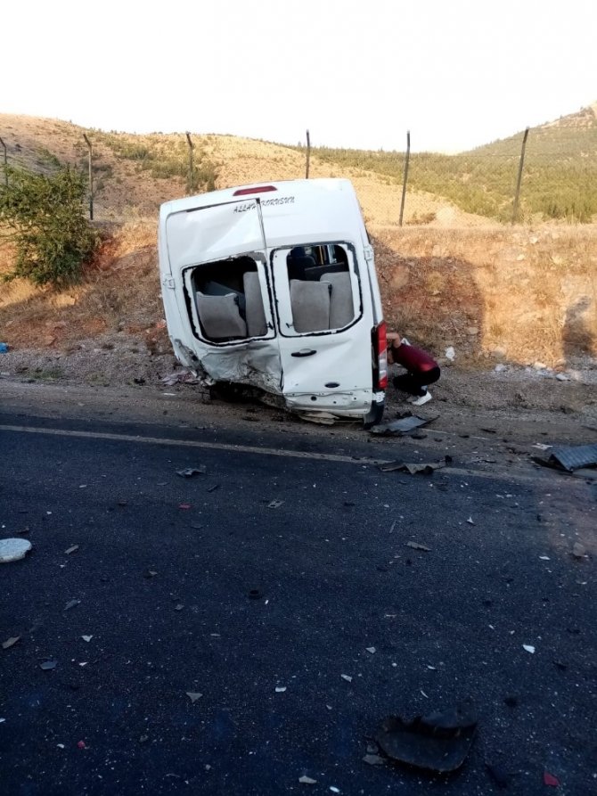 Kahramanmaraş’ta can pazarı yaşandı 1 kişi öldü 10 kişi yaralandı