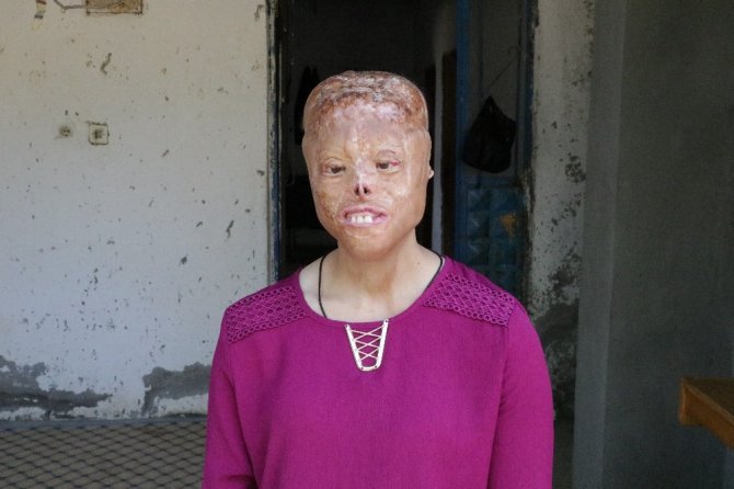 Leyla yeni "yüz" bekliyor