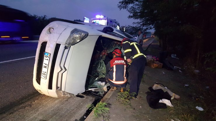 Araç devrildi! Çocuğumun ayağını kurtarın diye yalvardı