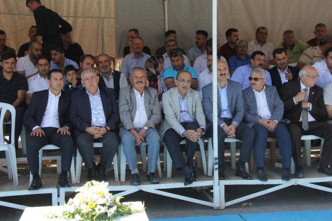 6. Şeref Eroğlu Güreş Turnuvasına 571 sporcu katıldı