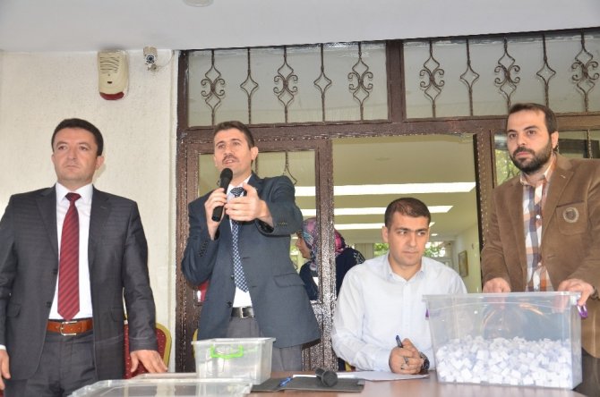 Elbistan'da 96 kişilik işe alım için 2 bin 171 kişi başvurdu