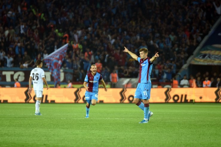 Trabzon spor Beşiktaş'a gol oldu yağdı