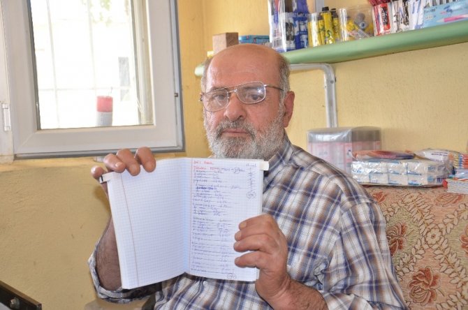 Elbistan'da gizemli hayırsever, veresiye defterini satın aldı