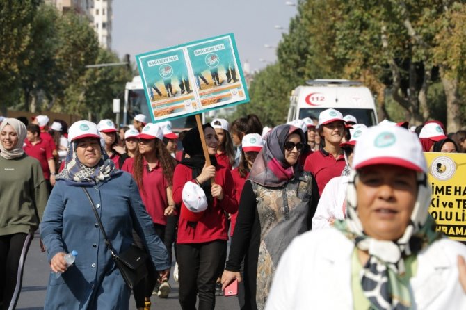 Kahramanmaraş'ta Dünya Yürüyüş Gününde 10 bin adım attılar