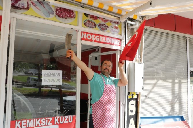 Kahramanmaraş'ta Barış Pınarı Harekatı'na mahalle esnafı da destek oldu