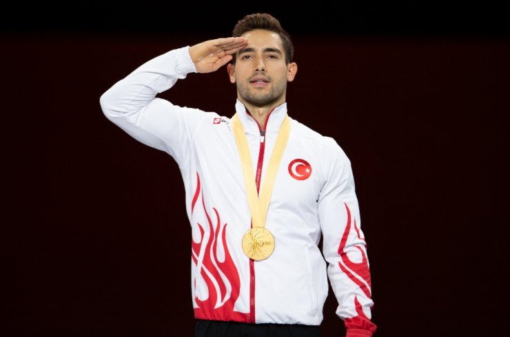 İbrahim Çolak, Türk cimnastik tarihine geçti