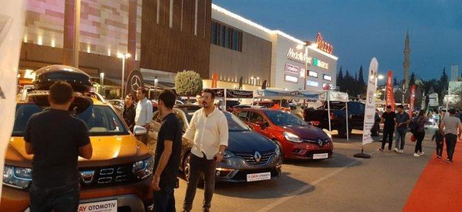 Kahramanmaraş'ta Otomobil tutkunları buluştu