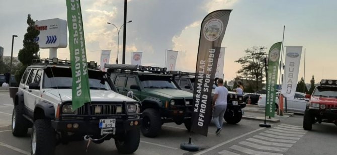 Kahramanmaraş'ta Otomobil tutkunları buluştu