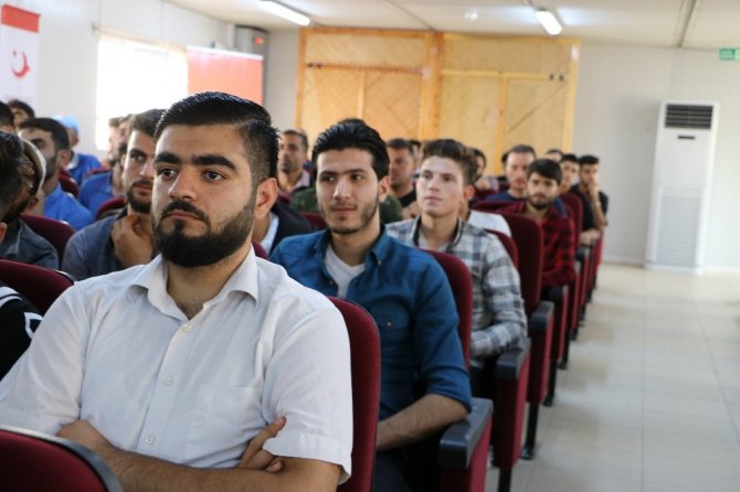 Kahramanmaraş'ta Suriyelilere tarım yapma eğitimi verildi