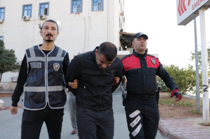 Emekli öğretmende yalana inandı, dolandırıldı iki kişi tutuklandı