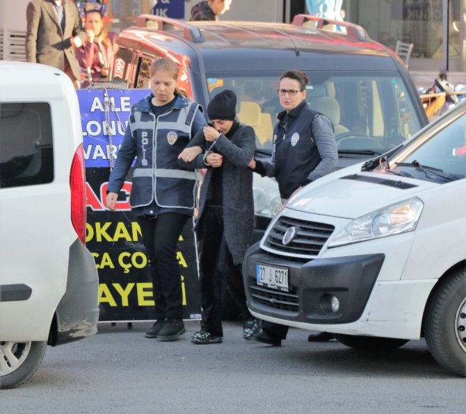 Kahramanmaraş'ta hırsızlıktan aranan 3 kişi yakalandı