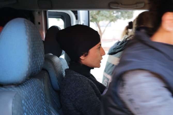 Kahramanmaraş'ta hırsızlıktan aranan 3 kişi yakalandı