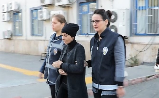 Kahramanmaraş'ta hırsızlıktan aranan 3 kişi yakalandı