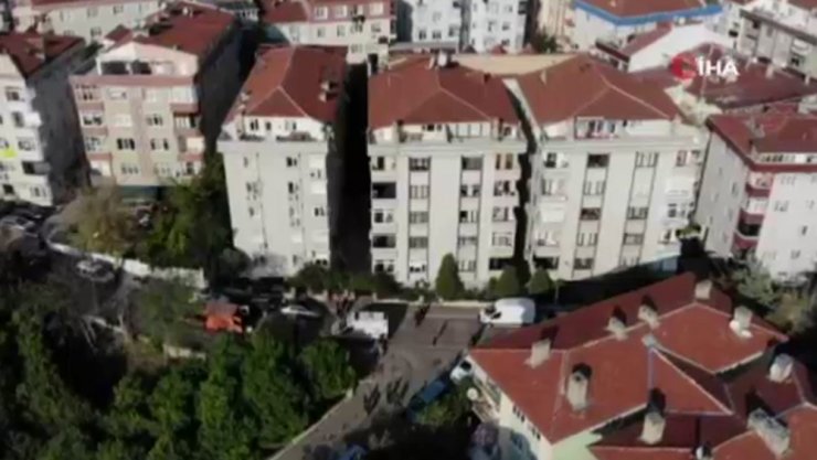 Bakırköy’de 1’i çocuk 3 kişinin cesedi bulunan bina havadan görüntülendi