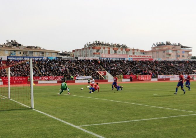 Kahramanmaraşspor kendi evinde Karabükspor'u yendi