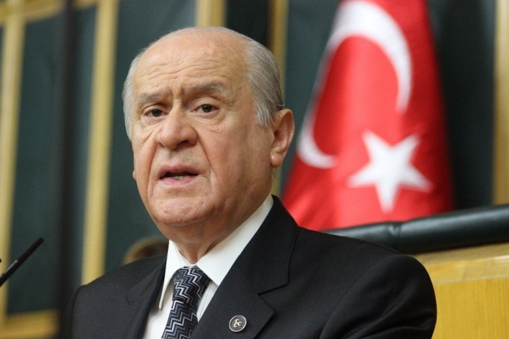 MHP Genel başkanı Bahçeli’den Arınç’a eleştiri