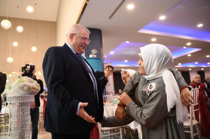 Siyam ikizlerinden Cumhurbaşkanı Erdoğan’a teşekkür