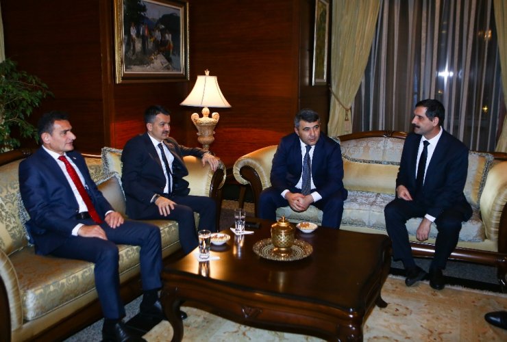 Tek millet, üç devlet tarım bakanları Bakü’de bir araya geldi