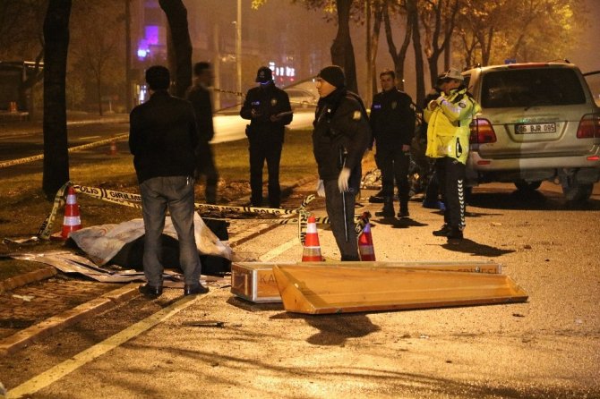 Araç takla attı 1 kişi öldü 3 kişi ağır yaralandı