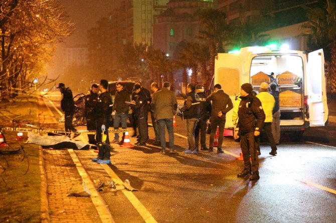 Araç takla attı 1 kişi öldü 3 kişi ağır yaralandı