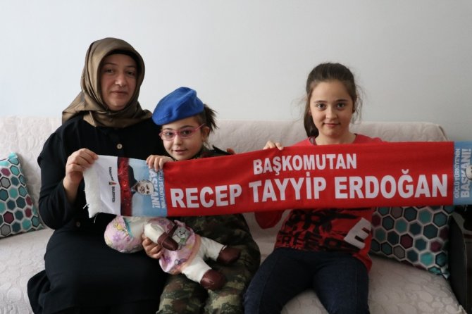 Epilepsi hastası minik İkra’nın Cumhurbaşkanı Erdoğan sevgisi