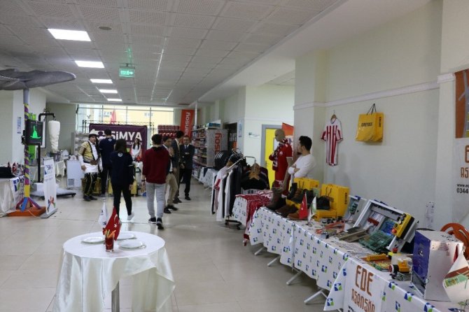 Kahramanmaraş’ta bir okul yerli ve milli ürünleri sergiledi