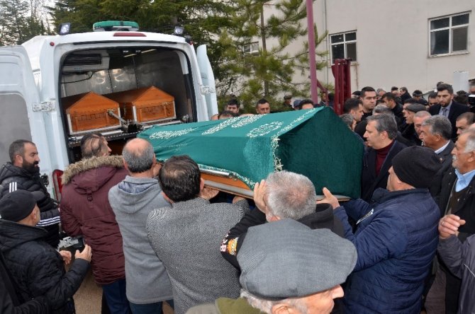 Kahramanmanmaraş milletvekili Öztunç’un babası toprağa verildi