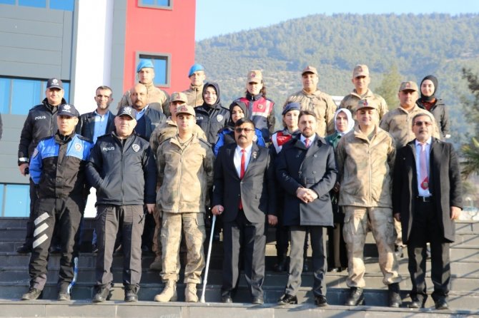 Babamın arkadaşı projesiyle şehit çocuklarına jest yapıldı