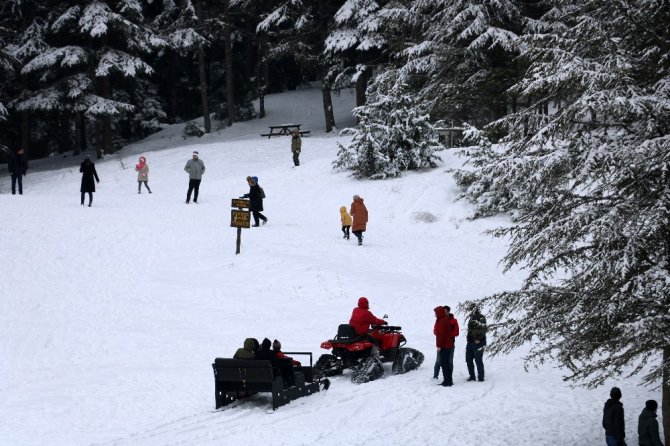 Kahramanmaraş’ın Alpleri’nden kartpostallık görüntüler
