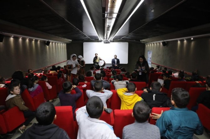 Kahramanmaraş'ta Suriyeli çocuklara Maraş’ın tarihi anlatıldı