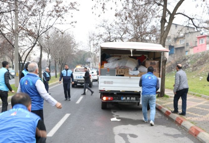 Onikişubat’tan Elazığ’a yardım eli uzandı