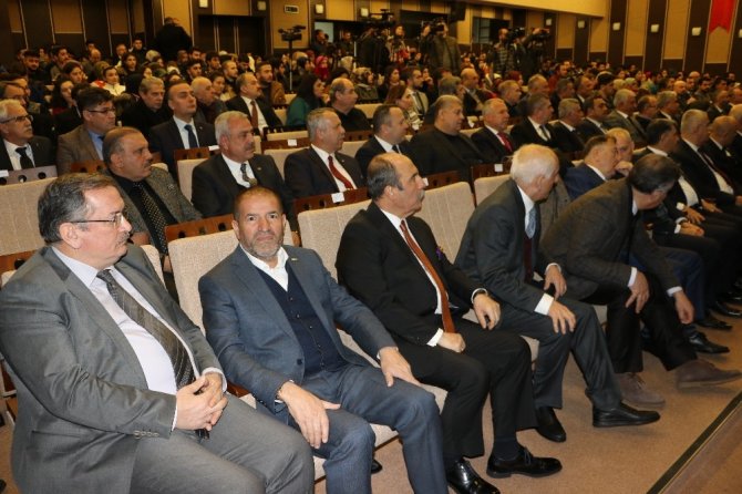 TOBB Başkanı Hisarcıklıoğlu'na Fahri Doktora verildi